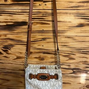 Michael Kors Crossbody